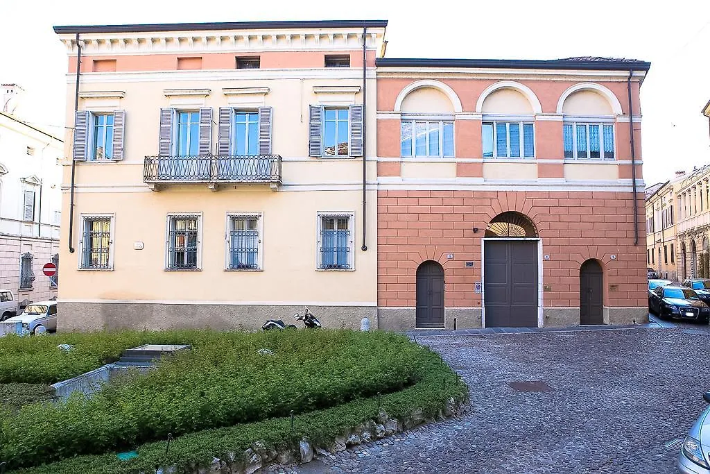 B&B Casa del Teatro Mantua 3*,