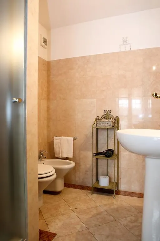 B&B Casa Del Teatro Mantoue 3*,  Italie