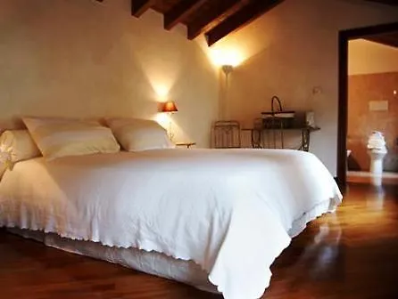 B&B Casa Del Teatro Mantoue Couette-café