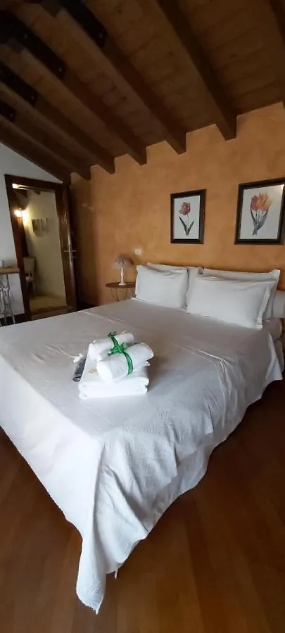 Bed and Breakfast B&B Casa Del Teatro Μάντοβα